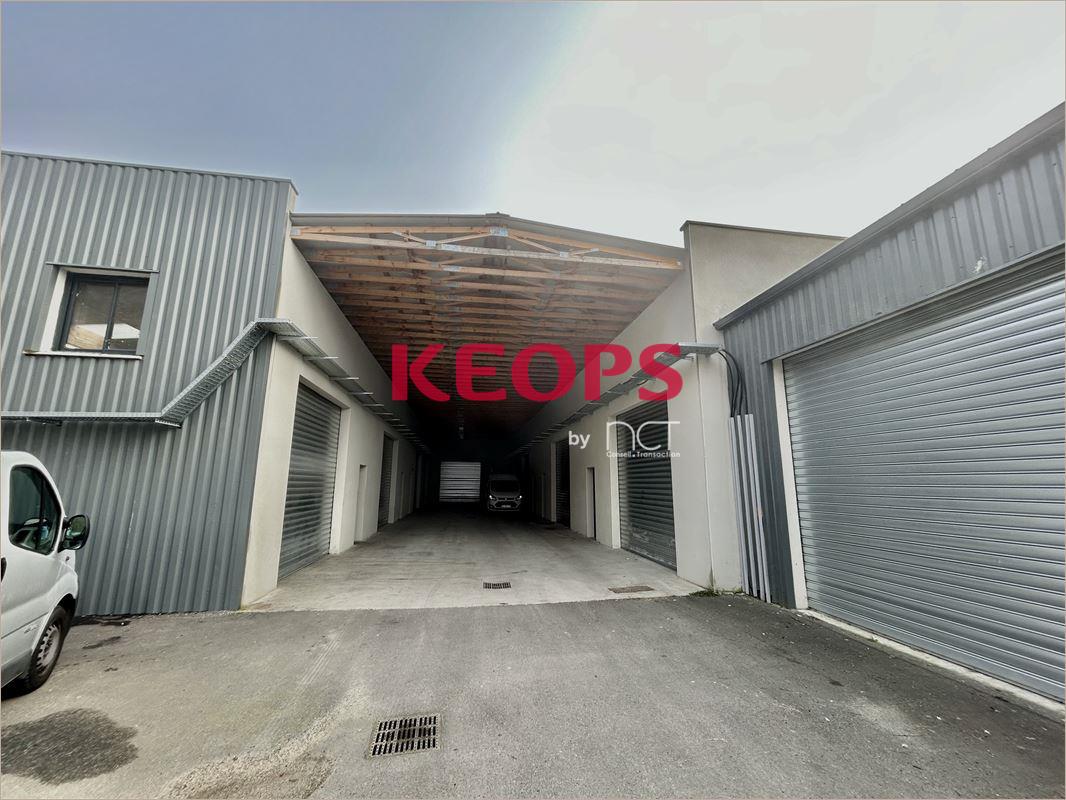 Locaux d'activitÃ© - 31140 PECHBONNIEU